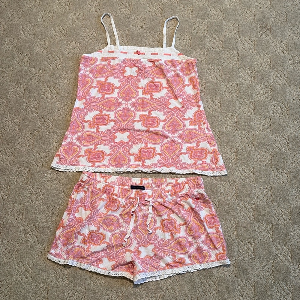 Tommy Hilfiger size Large PJ set